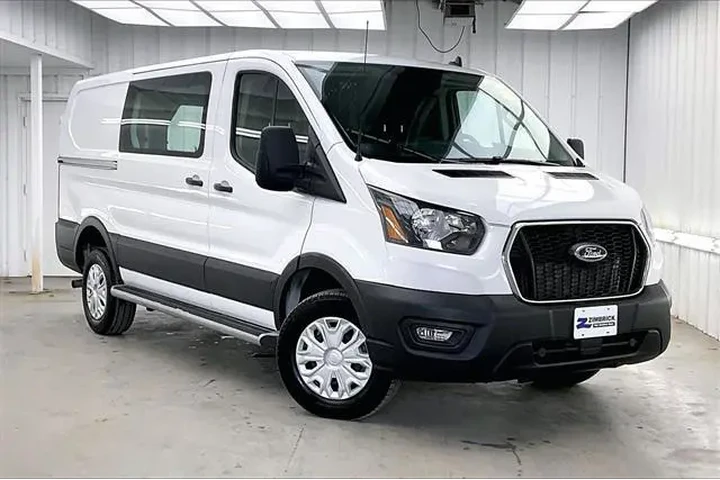 $32990 : Ford Transit 2024 250 3dr SW image 1