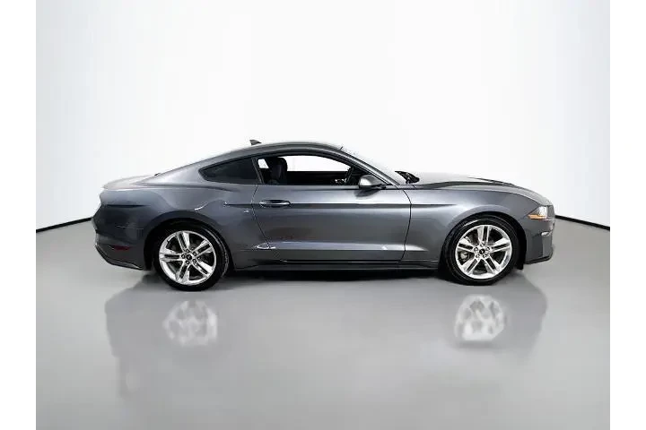 $22750 : Ford Mustang 2021 EcoBoost 2 image 8