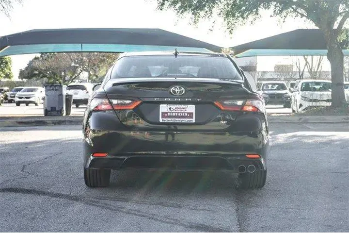 $24697 : Toyota Camry 2024 SE 4dr Sed image 6