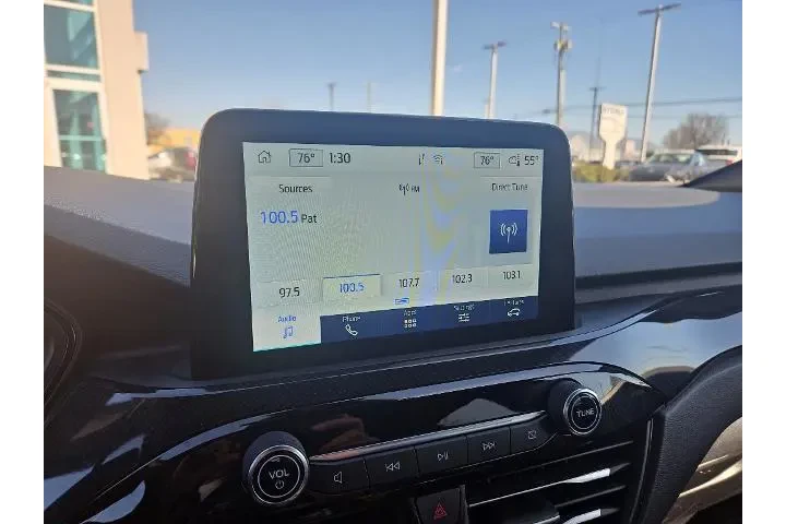 $21029 : Ford Escape 2023 AWD ST-Line image 9