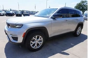 $33225 : Jeep Grand Cherokee 2024 4x2 thumbnail
