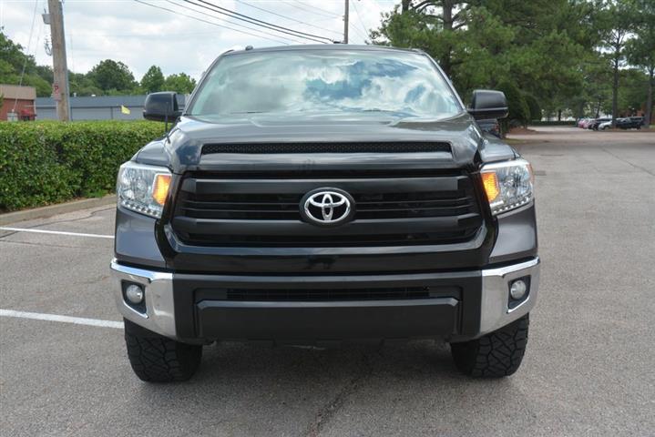 2014 Tundra SR5 image 3