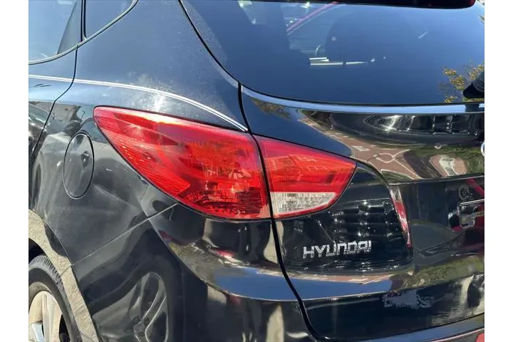 $7995 : Hyundai TUCSON 2012 AWD GLS image 7