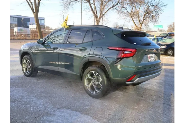 $20777 : Chevrolet Trax 2025 LT 4dr C image 6