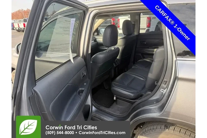 $17459 : Mitsubishi Outlander 2020 AW image 7