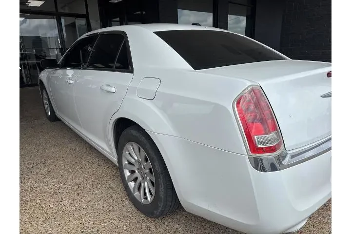 $10589 : Chrysler 300 2013 Motown 4dr image 3