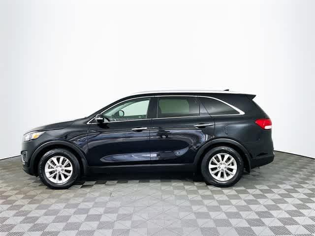 $11930 : PRE-OWNED 2016 KIA SORENTO LX image 6