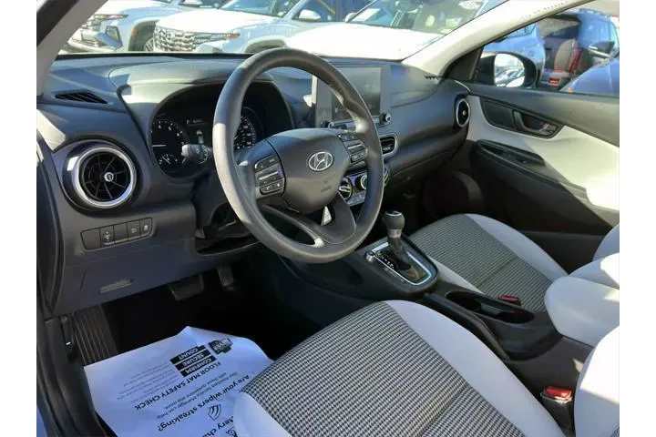 $21525 : Hyundai KONA 2023 AWD SE 4dr image 10