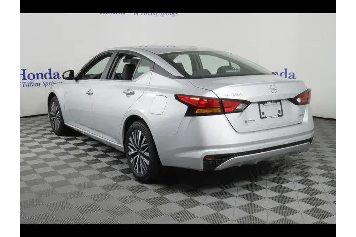 $25875 : Nissan Altima 2025 AWD 2.5 S image 5
