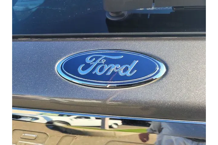 $22330 : Ford Explorer 2021 AWD XLT 4 image 7