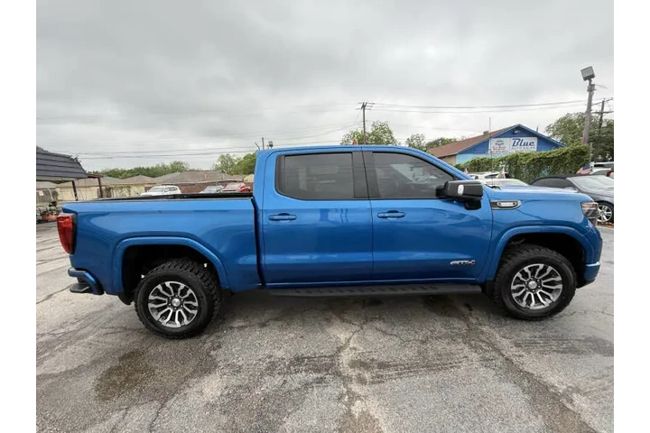 $39995 : 2022 GMC Sierra 1500 AT4 image 6