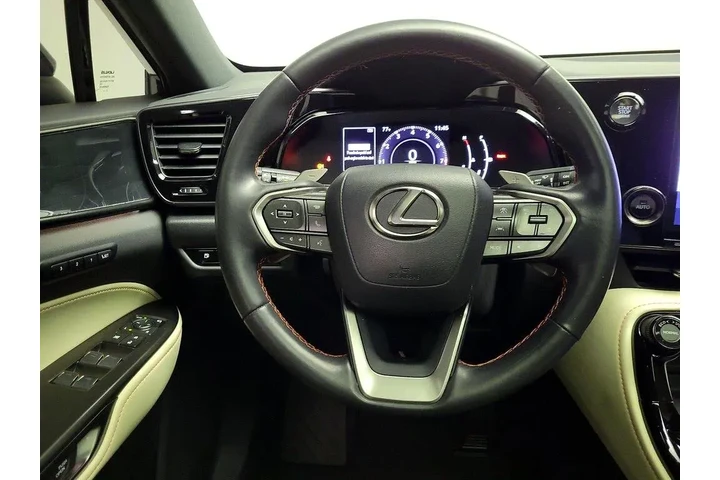 $39998 : Lexus NX 250 2024 Premium 4d image 10
