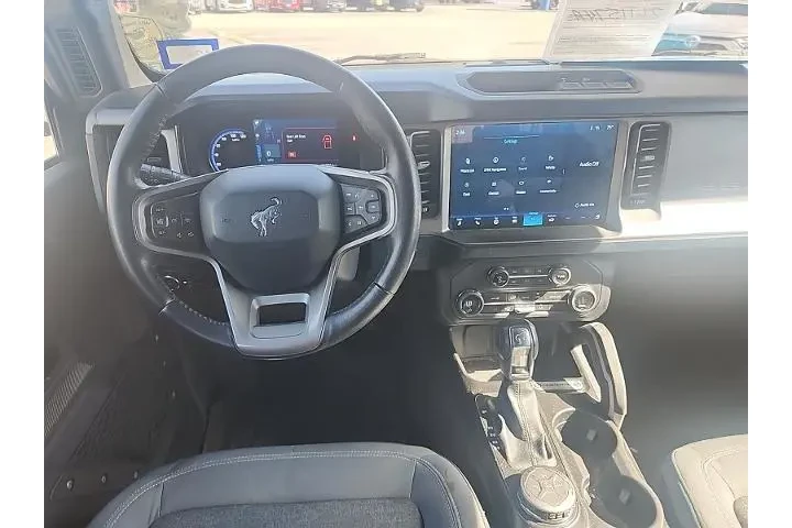 $29998 : Ford Bronco 2021 4x4 Black D image 6