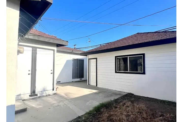 $1650 : 🎗️Move-In Ready🚧 image 1