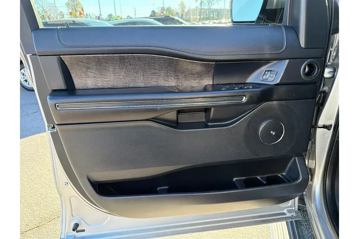 $34993 : Ford Expedition 2021 4x2 Lim image 10