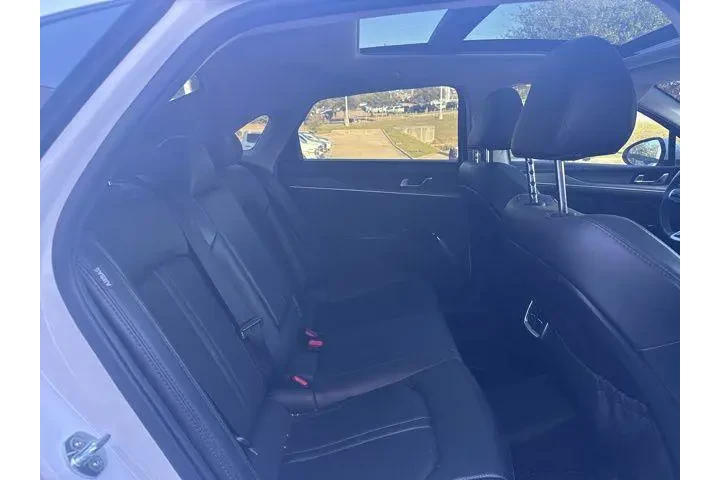 $24988 : Kia K5 2022 EX 4dr Sedan image 8