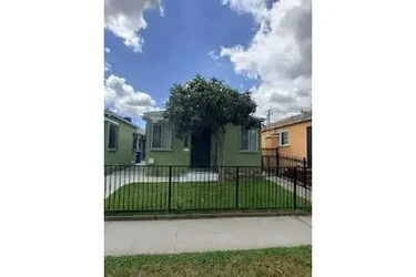 RENTO APT en 📍Montebello en Los Angeles