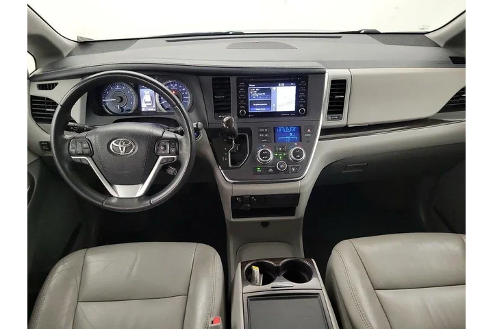 $25998 : Toyota Sienna 2018 XLE 8-Pas image 9