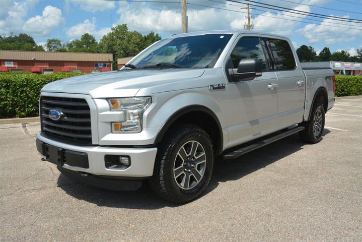 2016 F-150 XLT image 1