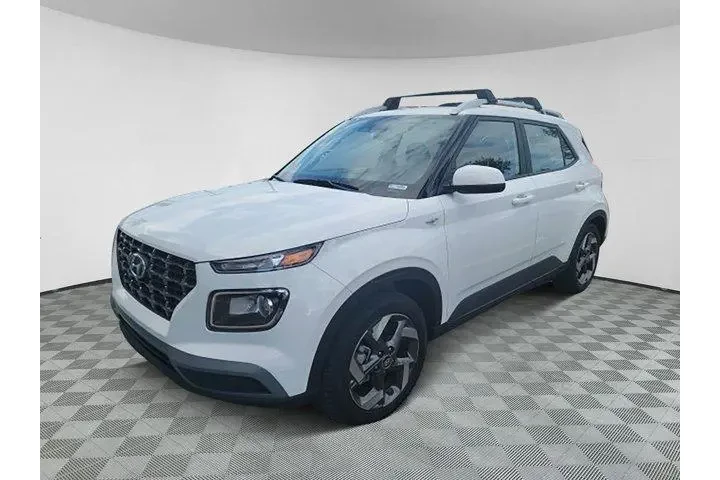 $16998 : Hyundai VENUE 2023 SEL 4dr C image 2