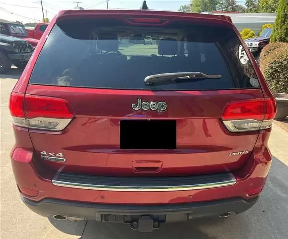 $9900 : 2014 grand cherokee ltd DIESEL image 3