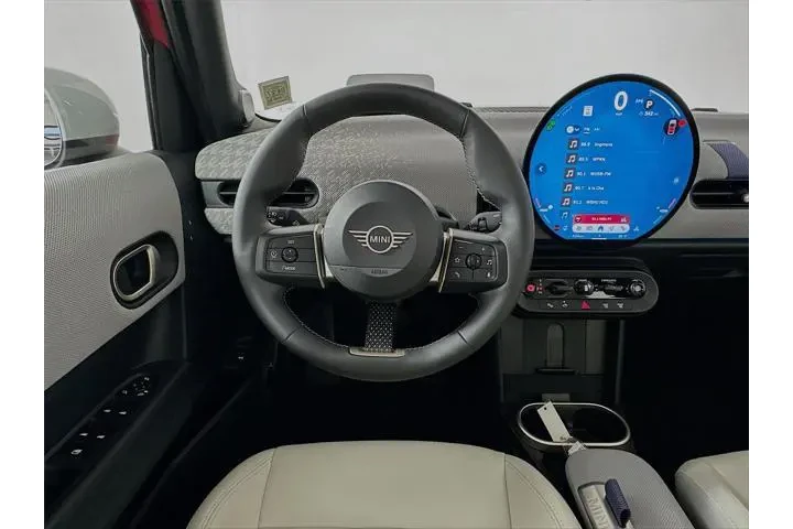$37000 : MINI Hardtop 4 Door 2025 Coo image 10
