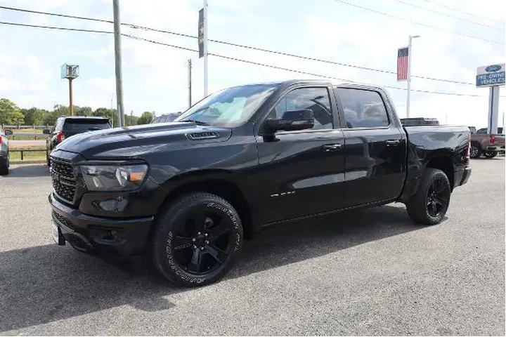 $33436 : Ram 1500 2023 4x2 Big Horn 4 image 7