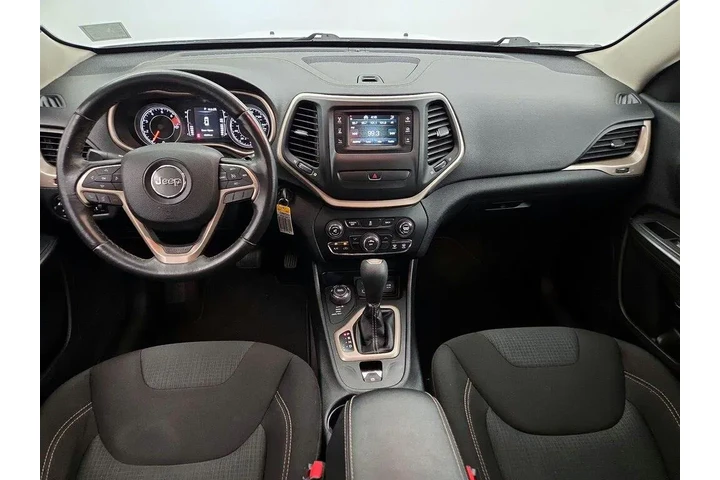 $13599 : Jeep Cherokee 2016 4x4 Latit image 9