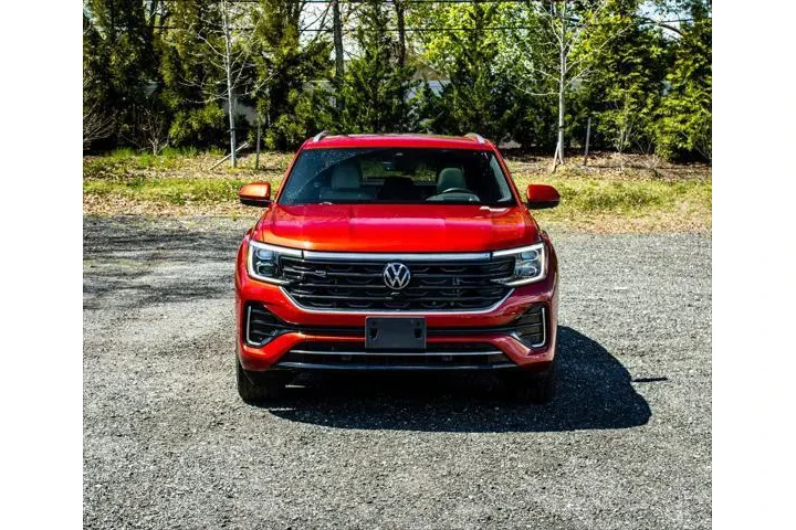 $37995 : Volkswagen Atlas Cross Sport image 2