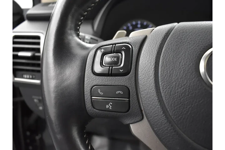 $26652 : Lexus NX 300 2021 AWD 4dr Cr image 10