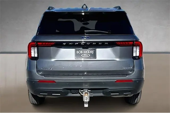 $35000 : Ford Explorer 2025 AWD Activ image 3