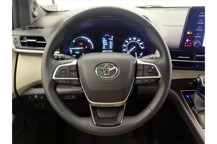 $39998 : Toyota Sienna 2022 AWD XLE 7 image 10