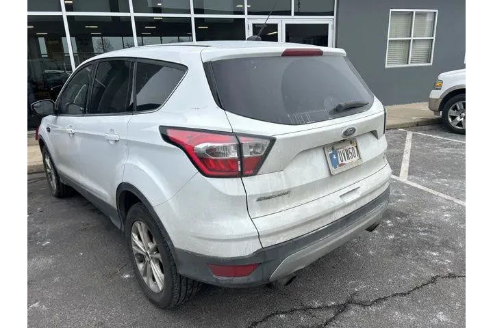 $9995 : Ford Escape 2017 AWD SE 4dr image 9