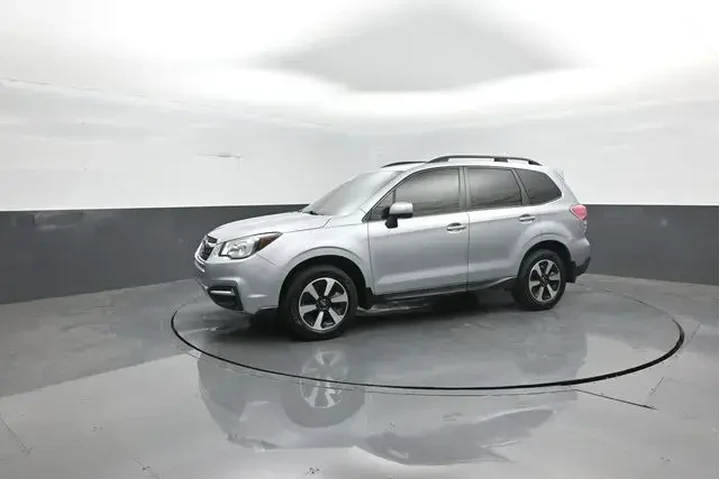 $18839 : Subaru Forester 2018 AWD 2.5 image 8