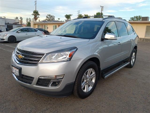 $6600 : 2014 CHEVROLET TRAVERSE LT image 2