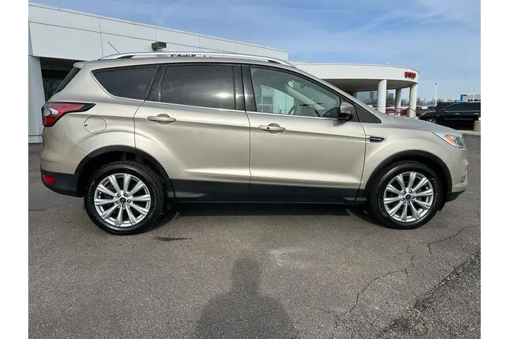 $14500 : Ford Escape 2017 Titanium 4d image 8