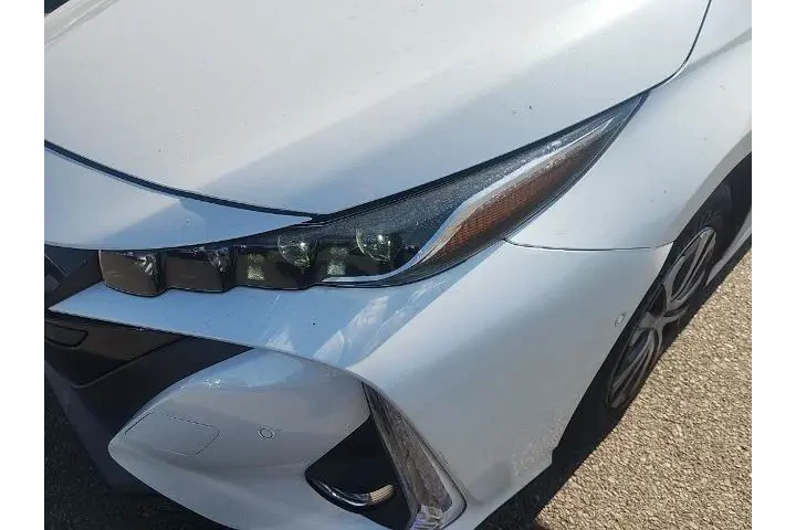 $27361 : Toyota Prius Prime 2021 LE 4 image 5