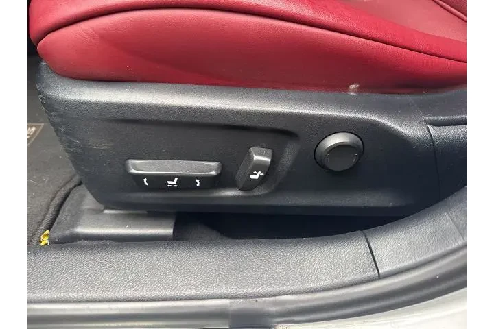 $20725 : Lexus IS 250 2015 4dr Sedan image 6