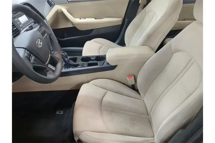 $10000 : Hyundai SONATA 2017 4dr Seda image 9