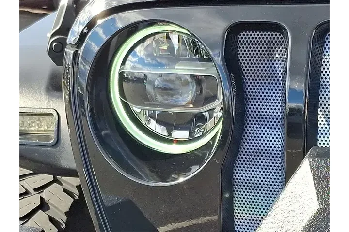 $29950 : Jeep Wrangler Unlimited 2020 image 9