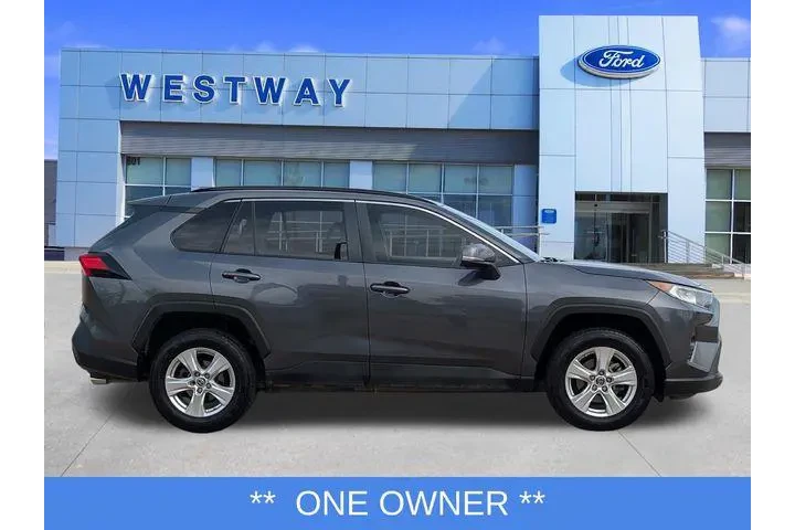 $18995 : Toyota RAV4 2019 XLE 4dr SUV image 2