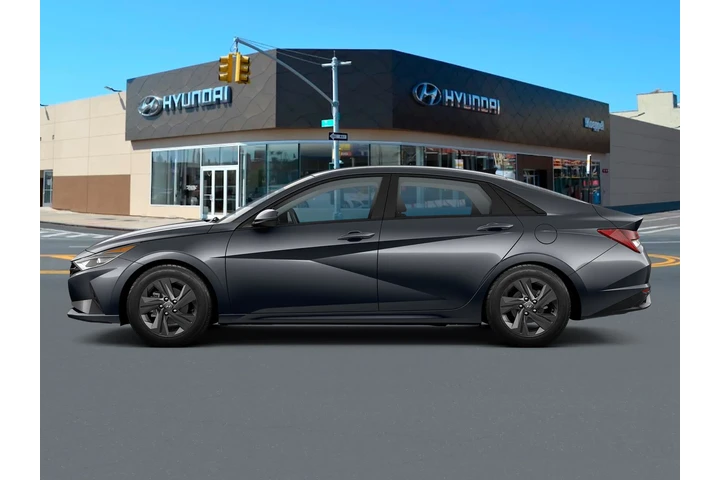 $18495 : Hyundai ELANTRA 2023 SEL 4dr image 3