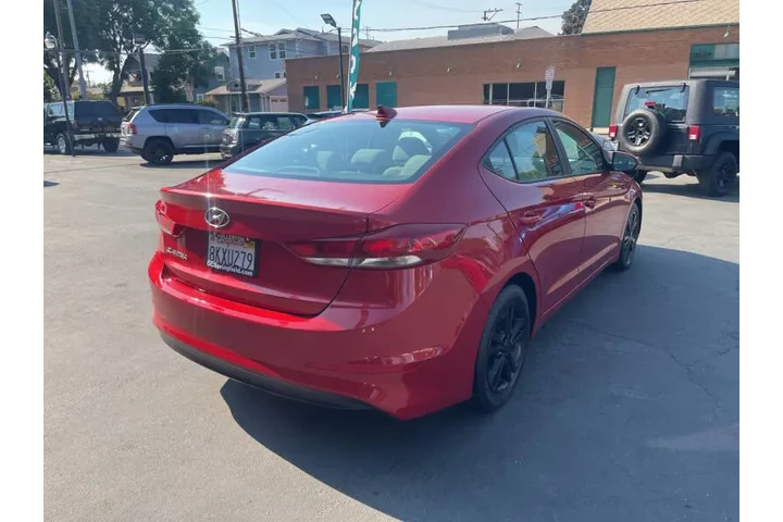 $11995 : 2018 Elantra SEL image 6