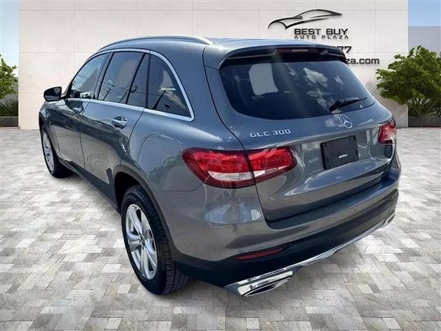 $16995 : 2017 MERCEDES-BENZ GLC GLC 30 image 4