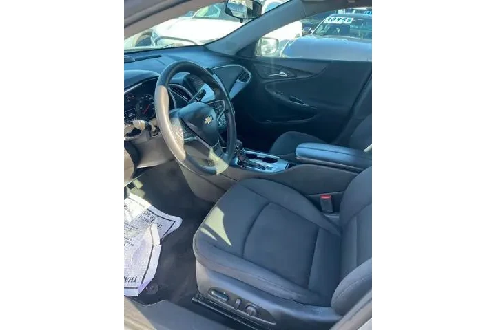 $23988 : Chevrolet Malibu 2023 LT 4dr image 8