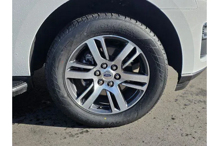 $39995 : Ford Expedition MAX 2024 4x2 image 8