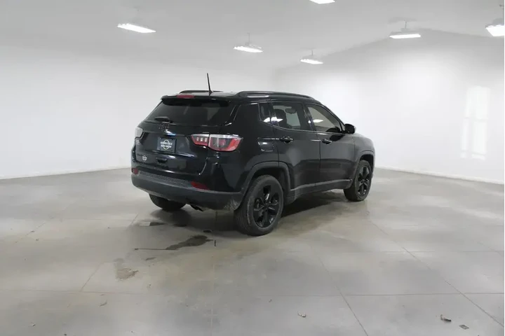 $12118 : Jeep Compass 2018 4x4 Altitu image 9