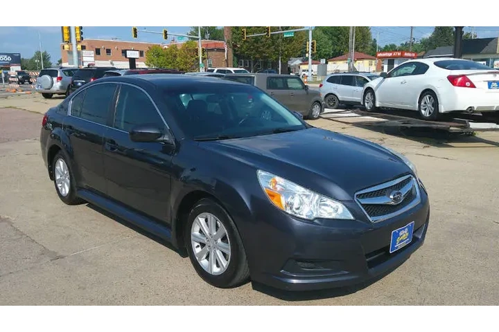 $6999 : 2011 Legacy 2.5i Premium image 5