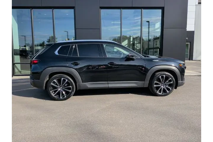 $28795 : Mazda CX-50 2024 AWD 2.5 S P image 5