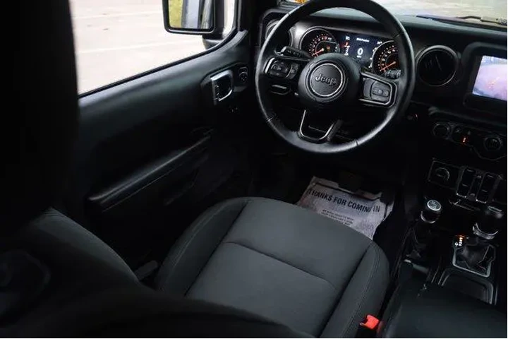 $19500 : Jeep Wrangler Unlimited 2018 image 2